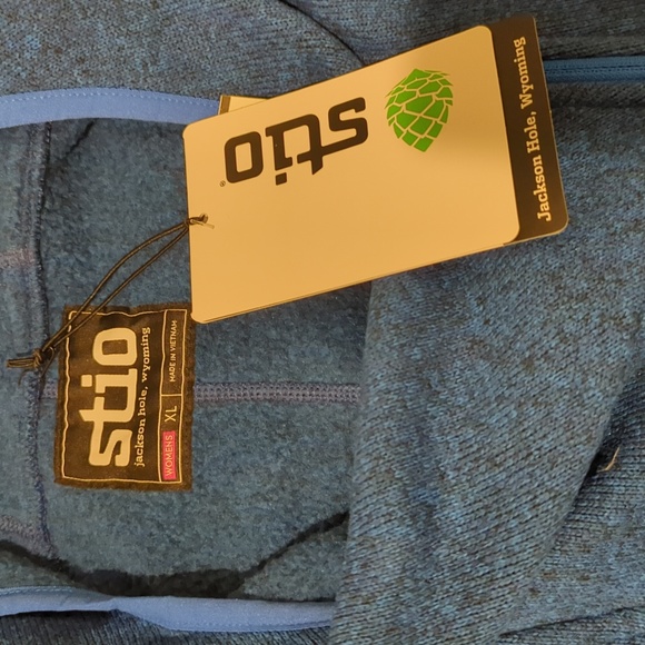 Stio Women's Sweetwater Fleece Hoodie - Picture 3 of 4